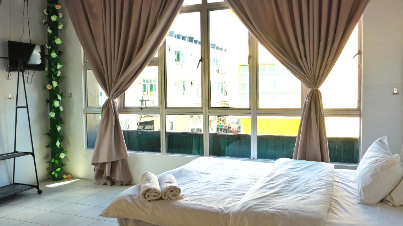 Ihome Boutique Hotel Seri Kembangan Kültér fotó