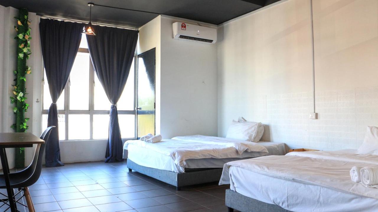 Ihome Boutique Hotel Seri Kembangan Kültér fotó