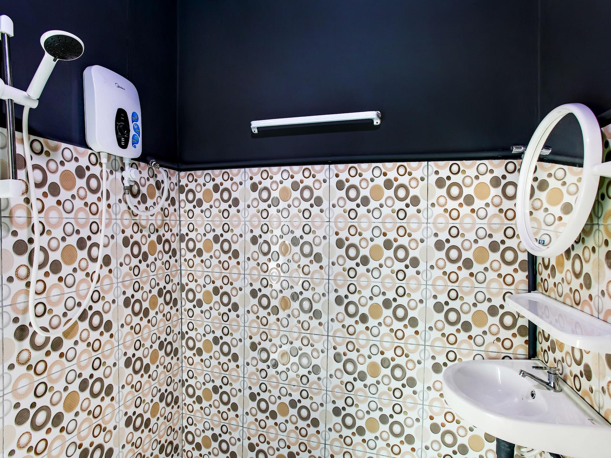 Ihome Boutique Hotel Seri Kembangan Kültér fotó