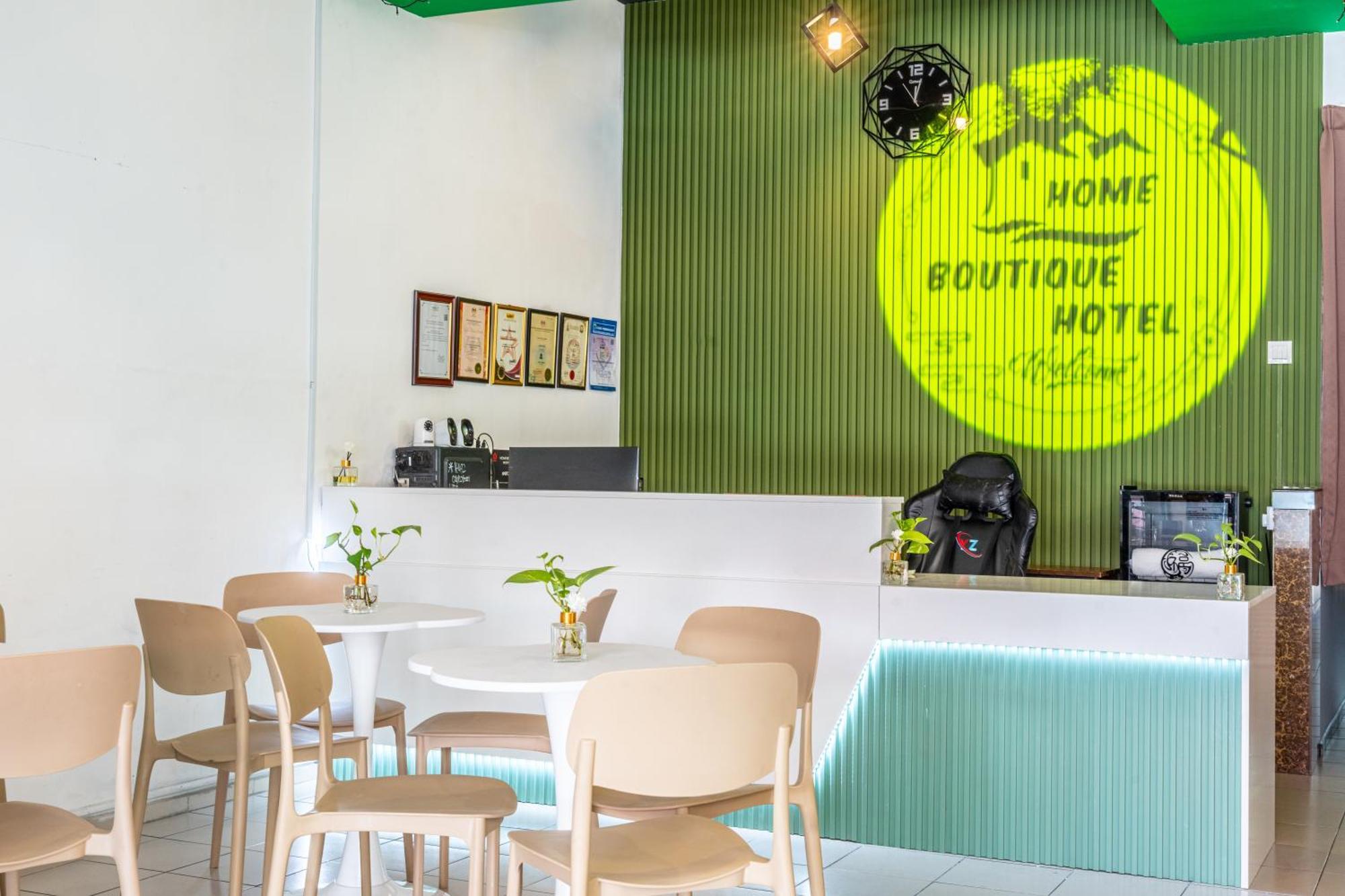 Ihome Boutique Hotel Seri Kembangan Kültér fotó