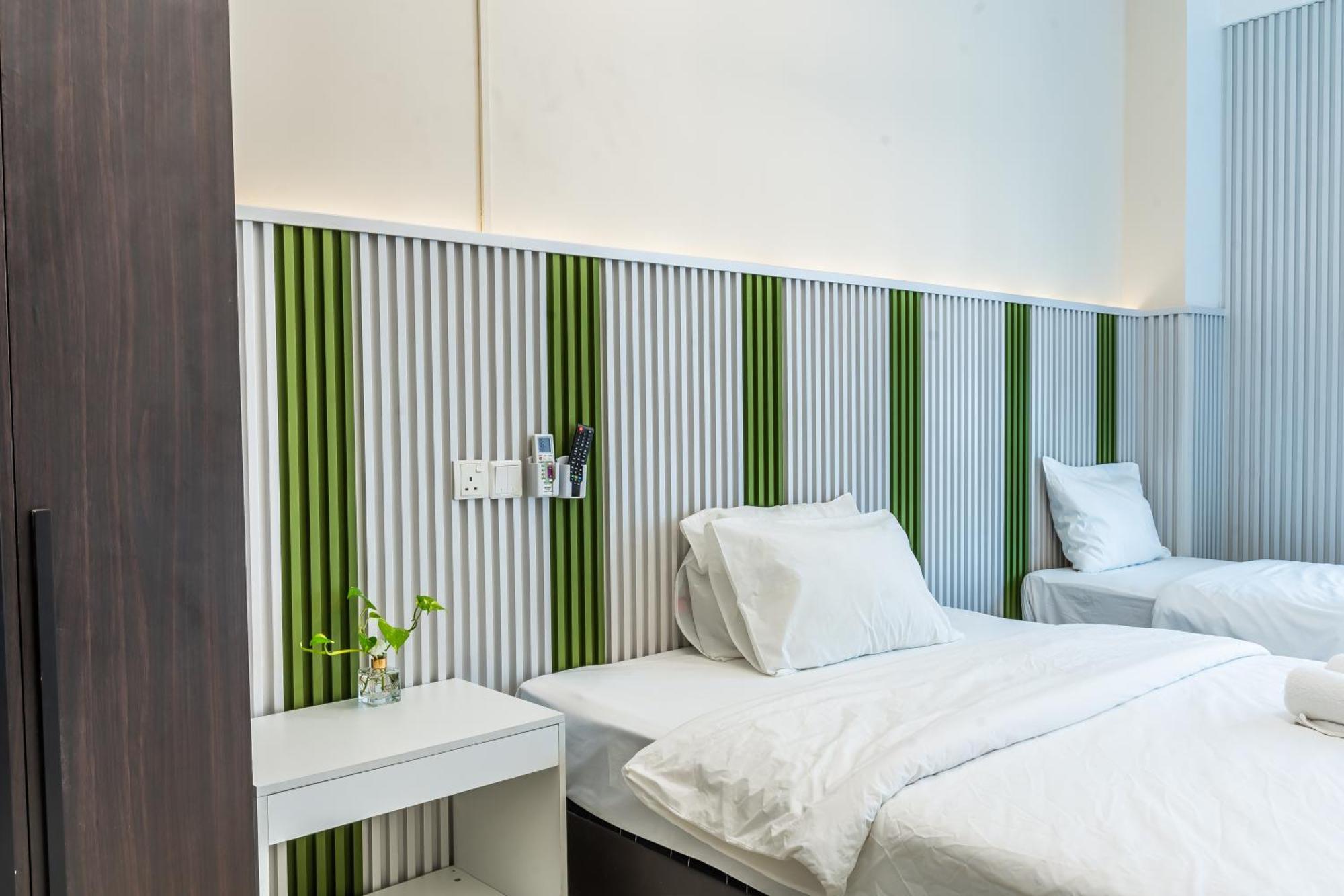 Ihome Boutique Hotel Seri Kembangan Kültér fotó