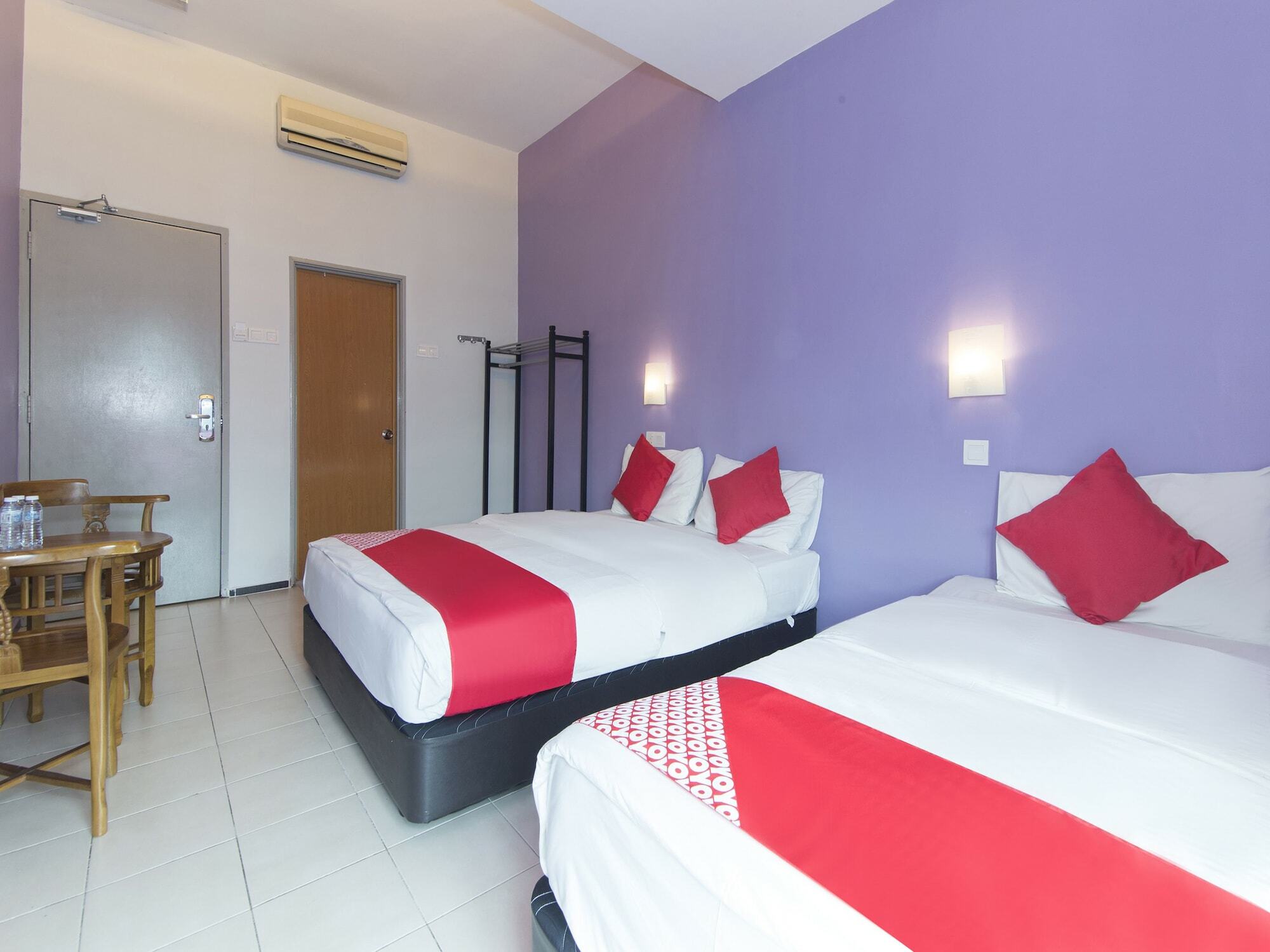 Ihome Boutique Hotel Seri Kembangan Kültér fotó